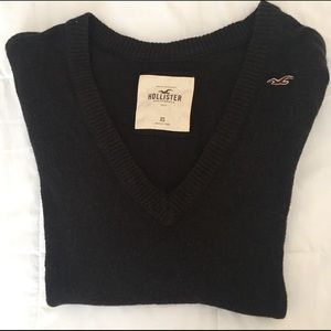 Girl's Hollister V Neck Pull Over Sweater